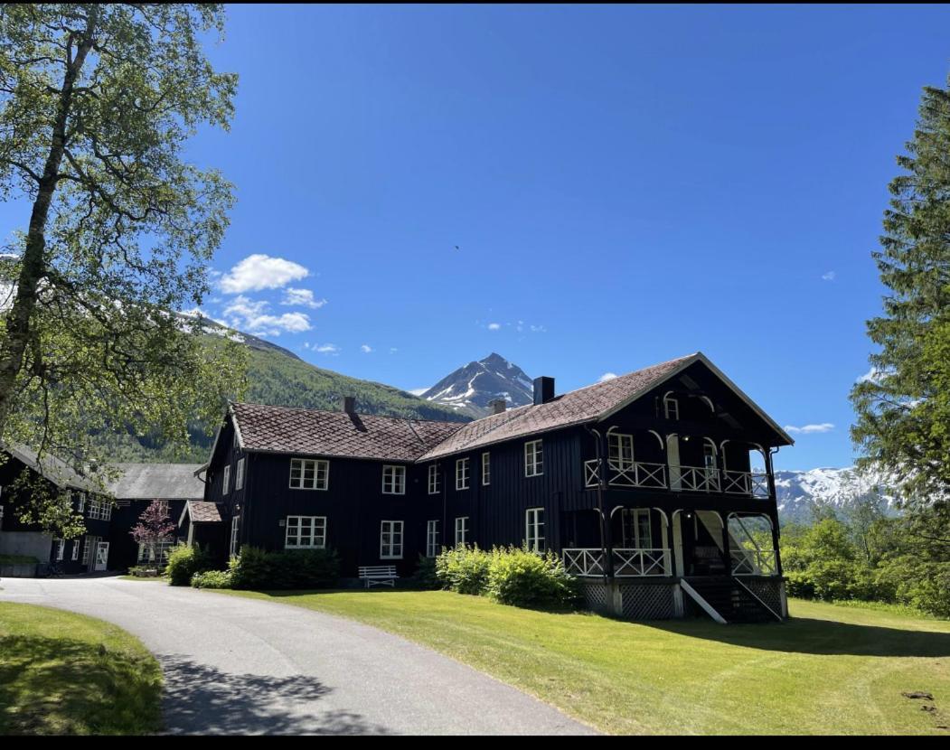 Phillipshaugen Lodge Oksendalsora エクステリア 写真